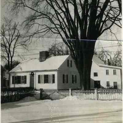 10 Everett Street