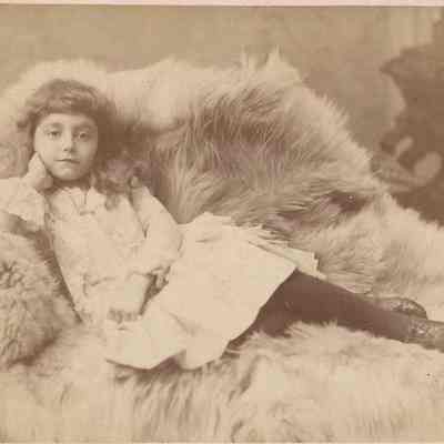 Lucy Barlow