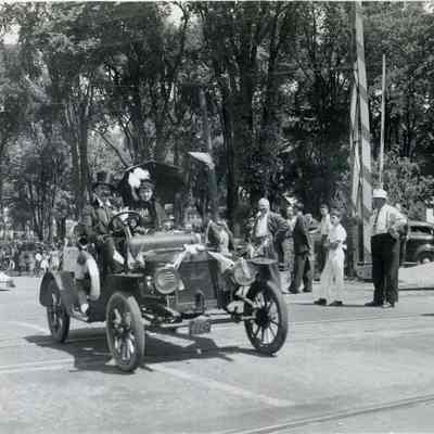 Bicentennial Parade