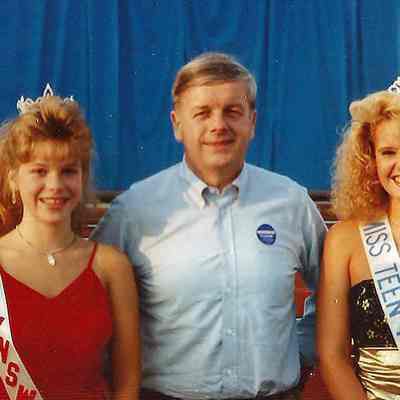 Lisa Kelly and Angie Coady with Gov. Joseph Brennan.
