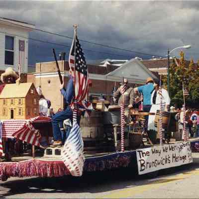 Brunswick's 250th anniversary parade