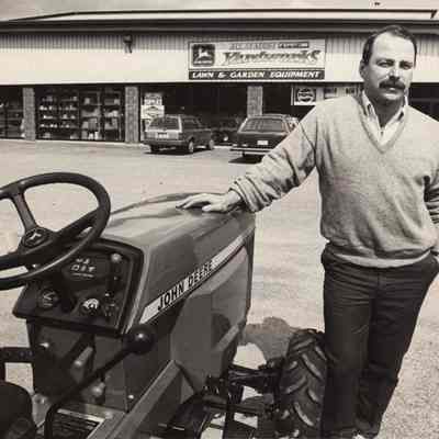 A photo view of Tim Griffins. 4/10/1991.