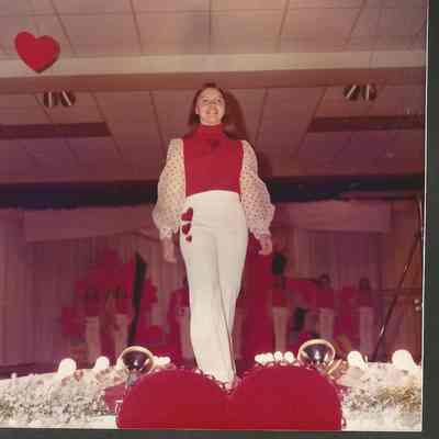 Contestant #3 Linda Hinckley