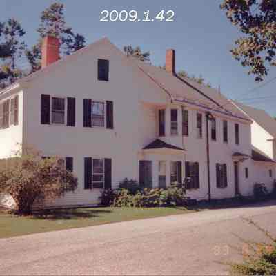 A photo of the house at 232 Maine Street.