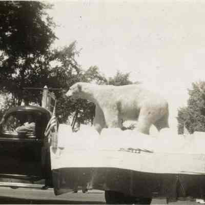 Bicentennial Parade Float
