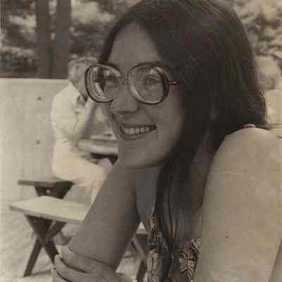 A photo view of Linda Bliss. 8/1/1979