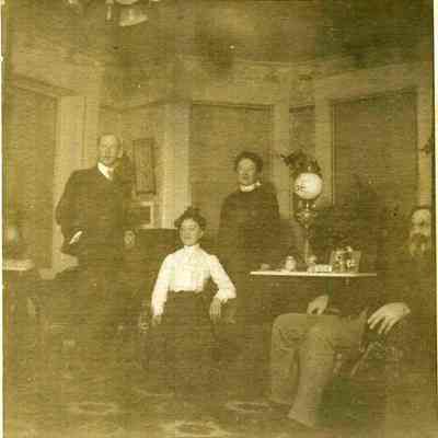 The Pennell family.