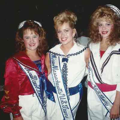 Miss New Hampshire & Miss Massachusetts US Teen and Lisa Kelly.