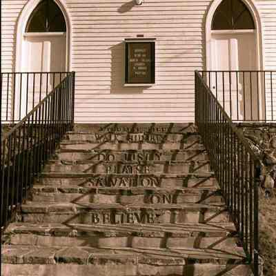 A photo view of the Union Church, Bailey Island. 11/30/1984.
