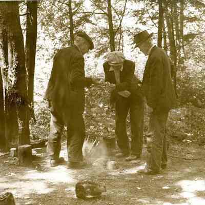 Transients at the Hobo Den, Topsham