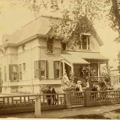 House Located at 46 Pleasant Street
