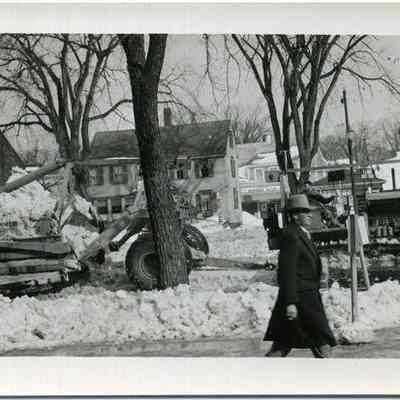 Snow removal, near 135 Maine St., Nichols House