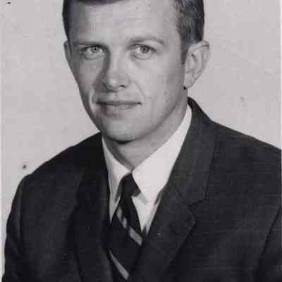 A photo view of Jack C. Thornton.