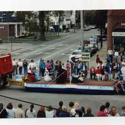 Brunswick's 250th anniversary parade