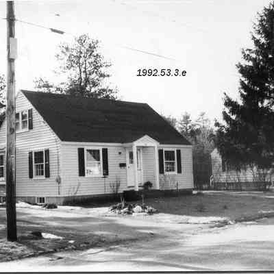A photo of the house at 32 Hawthorne St.
