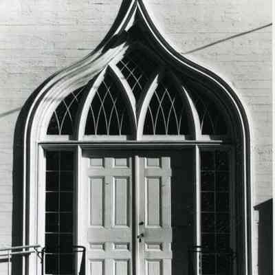 A photo of a doorway of the Elijah Kellogg Church, Harpswell. c. 1992.