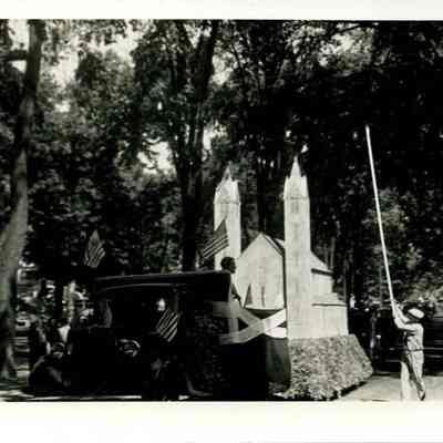 A Float at the Brunswick Bicentennial Parade