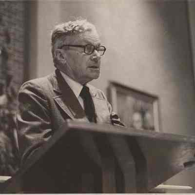 Robert L. Dow