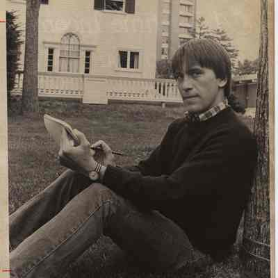 A photo view of Richard Martel.