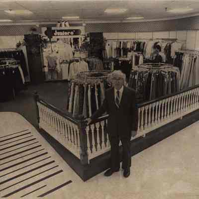 A photo view of Alfred Senter. 5/4/1984.