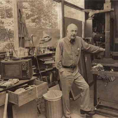 Stephen Etnier in his Studio