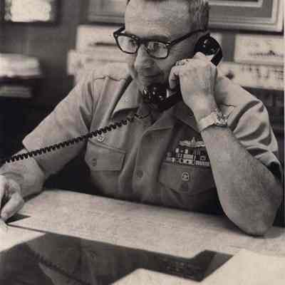 A photo view of Capt. Charles L. Mull II. 6/25/1981.