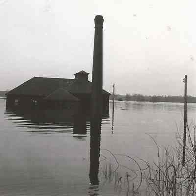Pumping Station During the Flood
