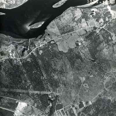 An aerial photo of the Androscoggin River. 5/4/1953.