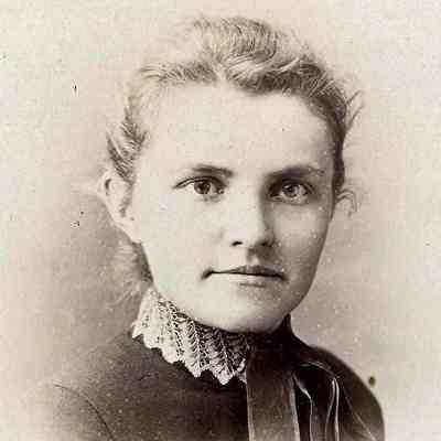 Unidentified young woman