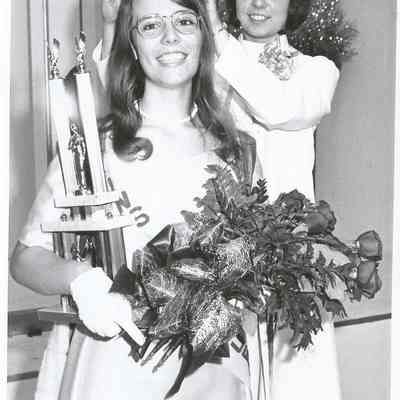 1971-72 Brunswick Teen Queen Doris Bernier crowning the 1972-73 Teen Queen Agnes Racine.