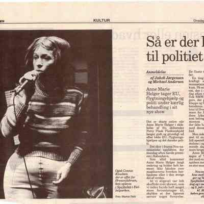 Så er der hug til politiet