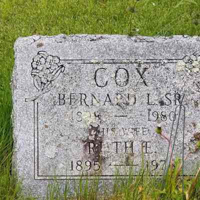 Grave of Bernard Cox, Sr. and His Wife, Ruth (Smith) Cox
