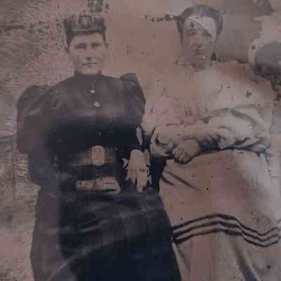 Unidentified photo #4
