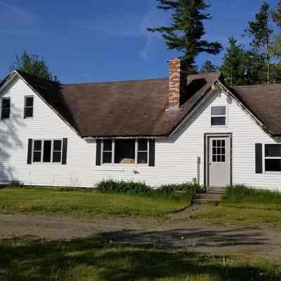 Robinson's Farmhouse