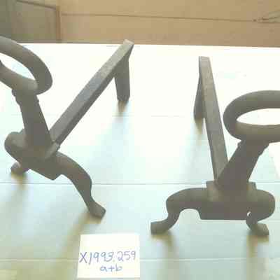 Andiron