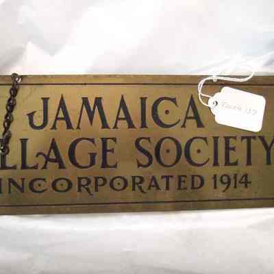 Plaque