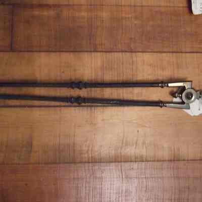 Tongs, Fireplace