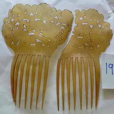 Comb