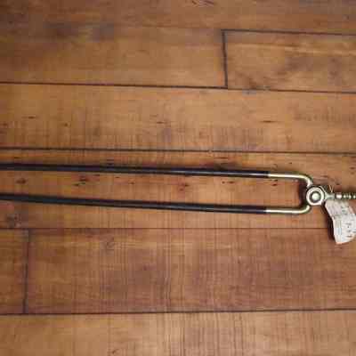 Tongs, Fireplace