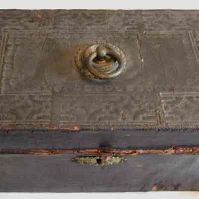 Box, Document
