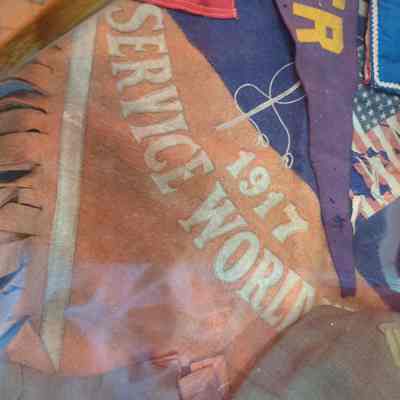 Wall hanging - "1917"