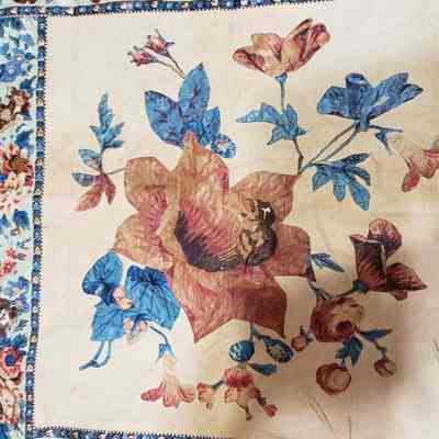 square with no visible embroidered initials