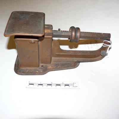 Postal scale