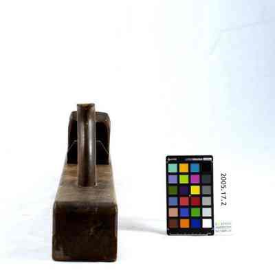 2005.17.2_Side3: Copyright: Swedish American Museum; Origformat: 3D Artifact; Resolution: 1475,1036