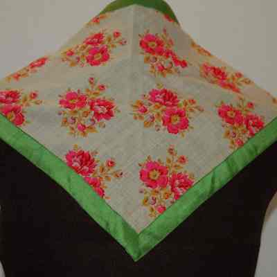 1997.33.4_Scarf_Back