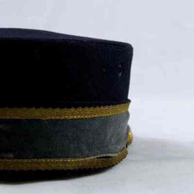 1997.83_Back: Copyright: Swedish American Museum; Origformat: 3D Artifact; Resolution: 300 dpi