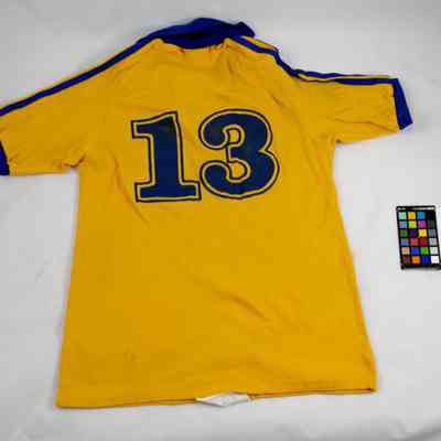 1998.32.9.a_back: Copyright: Swedish American Museum; Origformat: 3D Artifact; Resolution: 1475,1036