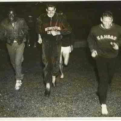 1987/24:10:25_Front: American Runners train in Sweden, 1934