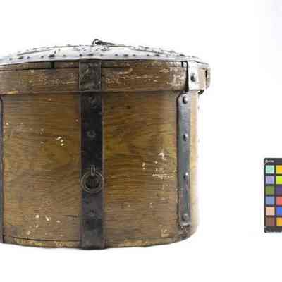 1998.13_Side 1: Copyright: Swedish American Museum; Origformat: 3D Artifact; Resolution: 300 dpi