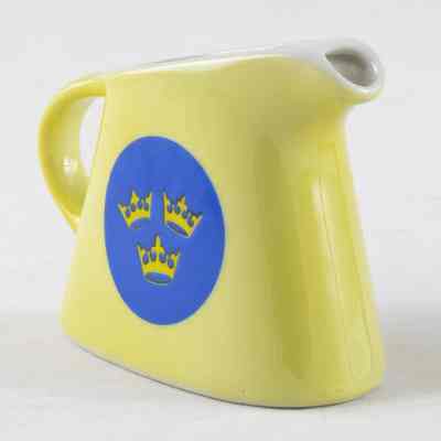 Pitcher, Cream